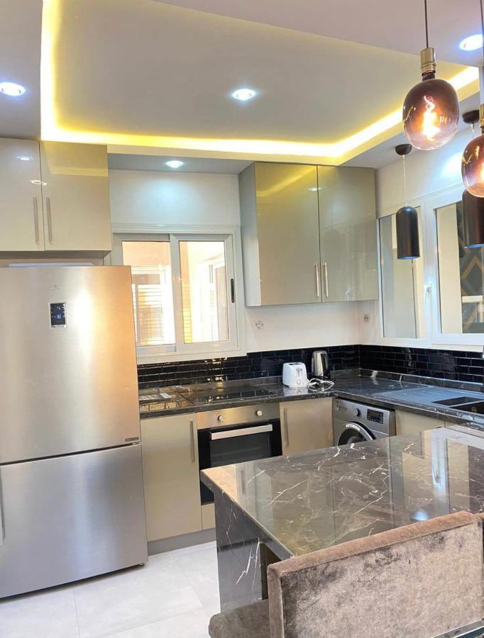 Appartement Haut Standing Idealement Situe A Dakar Exterior photo